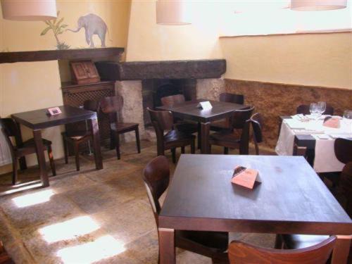 Hotel Restaurante Dona Anita Requena Extérieur photo